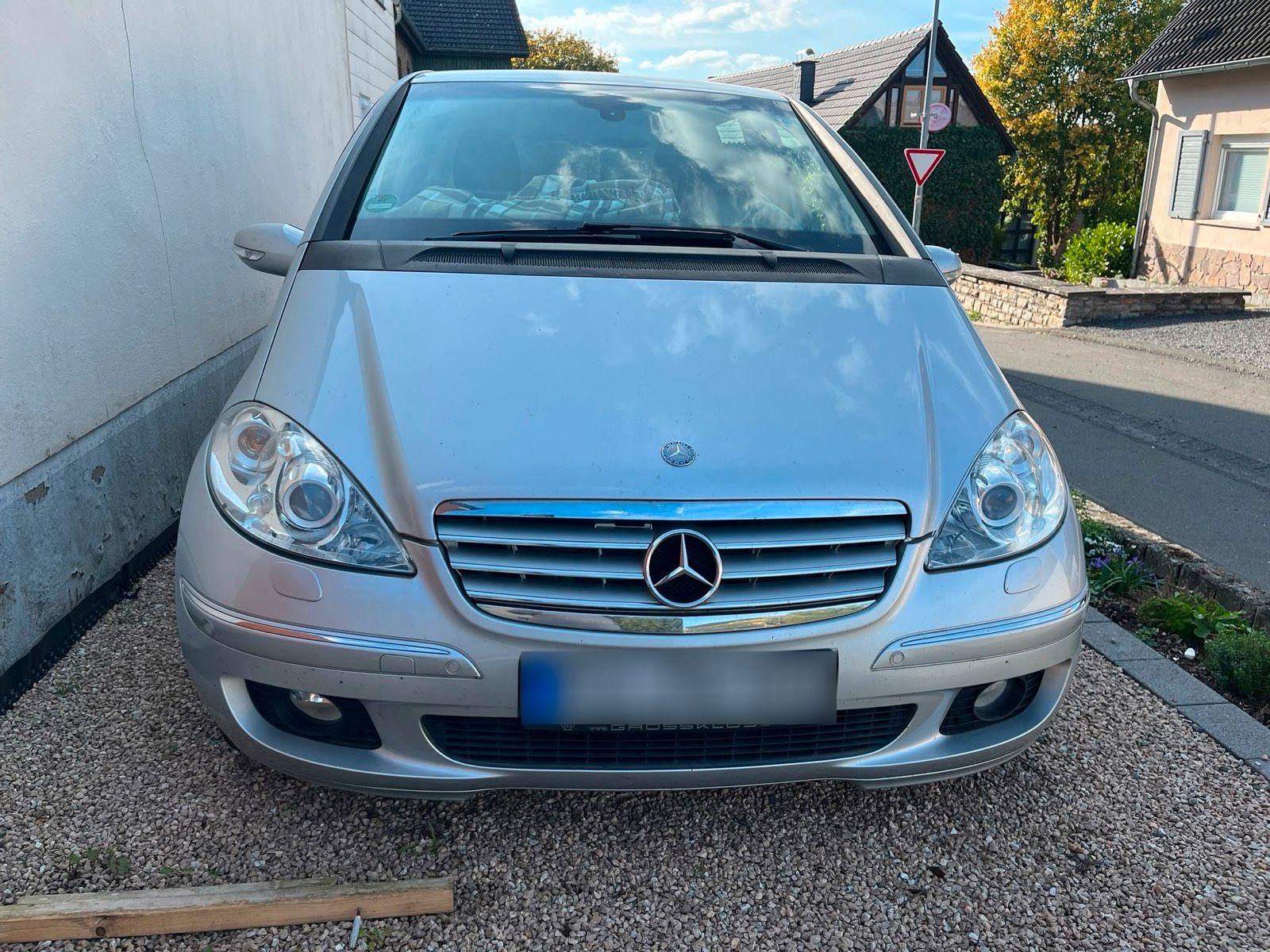 Mercedes-Benz CE 200
