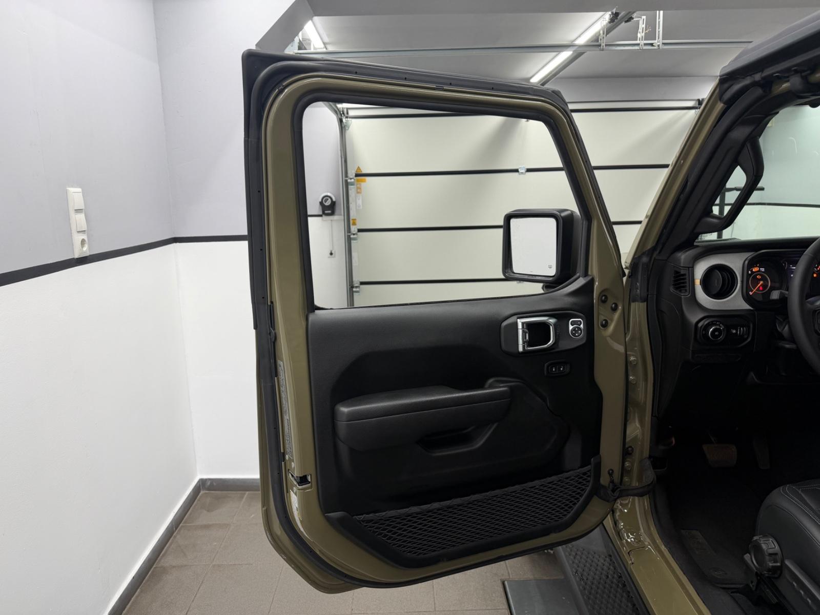 Jeep Wrangler 2.0 Aut. 4x4*2-Door*Sport S*Drab Olive*, миниатюра 21