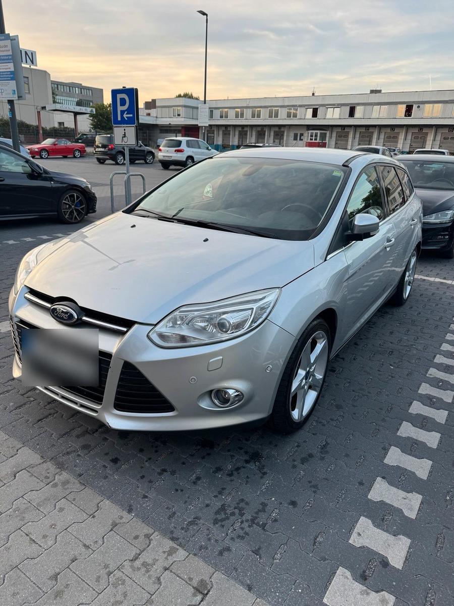 Ford Focus 2011 — двигун 150 HP (110kW)