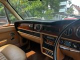 Rolls-Royce Silver Spirit | Nur als Schlachtfahrzeug  - Rolls-Royce Silver Spirit mit Benzin-Antrieb: Limousine