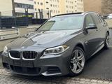 BMW 530d xDrive Touring M-Paket/HUD/PANO/ACC/360/H&K - BMW 530 d xDrive Gebrauchtwagen