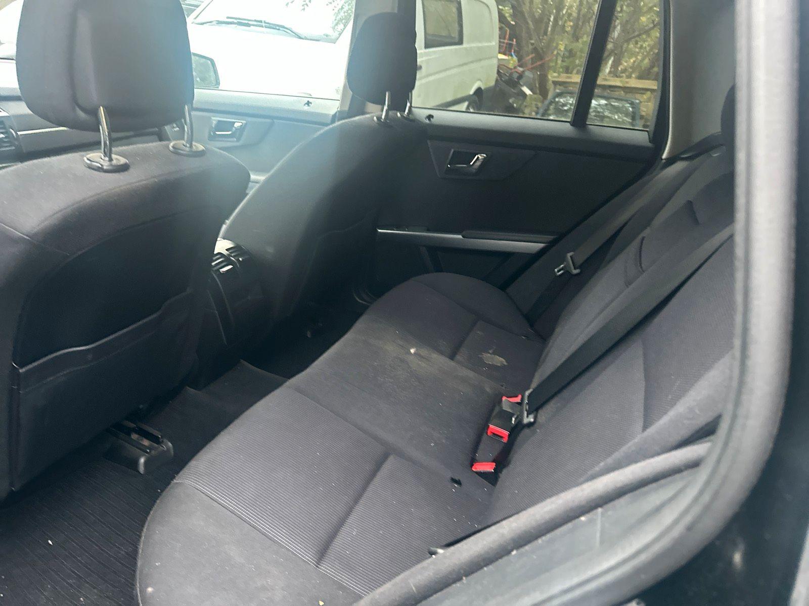 Mercedes-Benz GLK350 2009 — photo 9