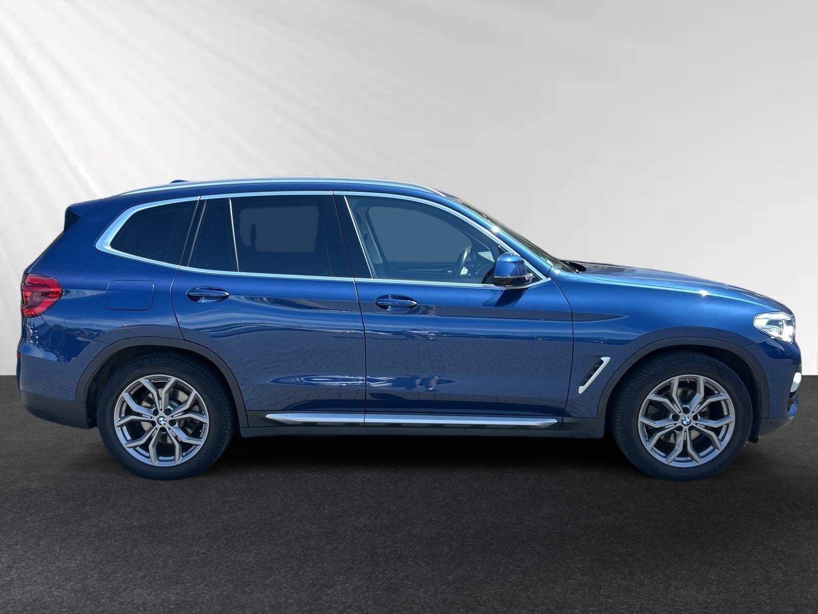 BMW X3 xDrive20d x Line AHK|Stop&Go|Head-Up|Pa+