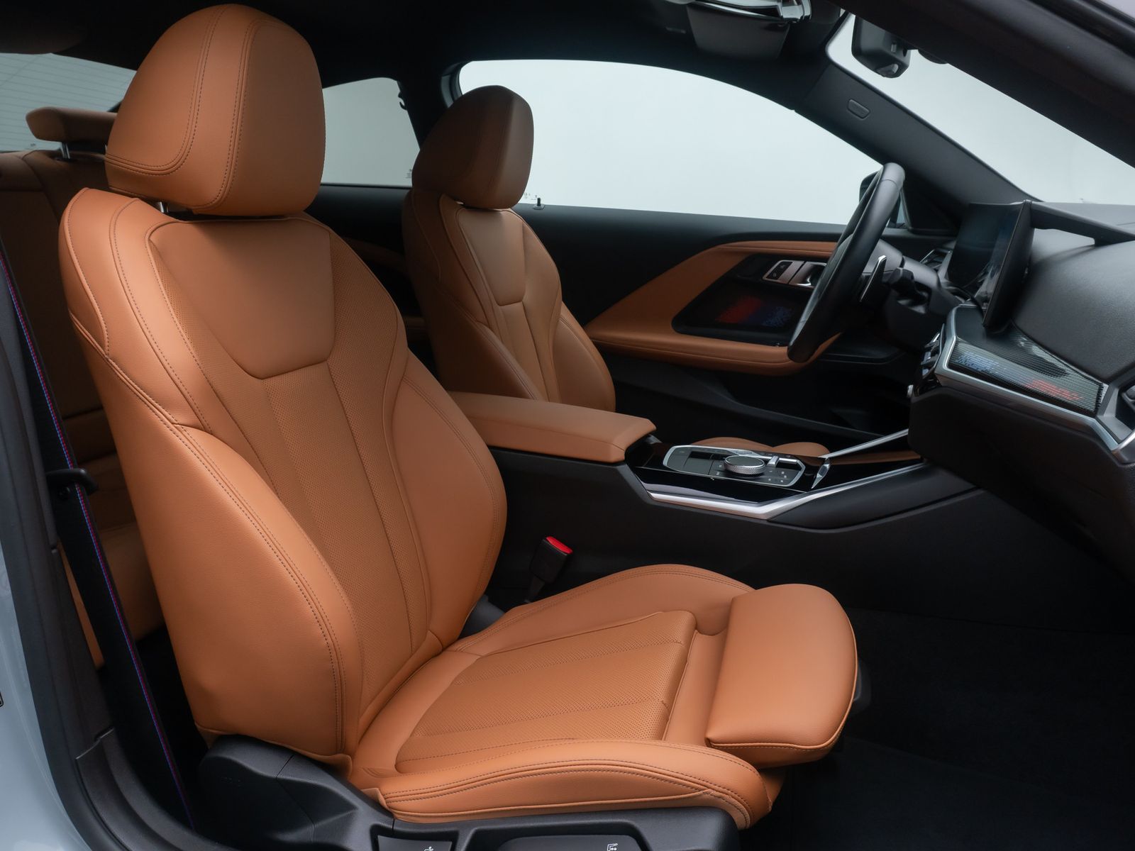 Fahrzeugabbildung BMW 220i Coup&eacute; M Sport Alarm DAB HiFi Kamera 19Zoll
