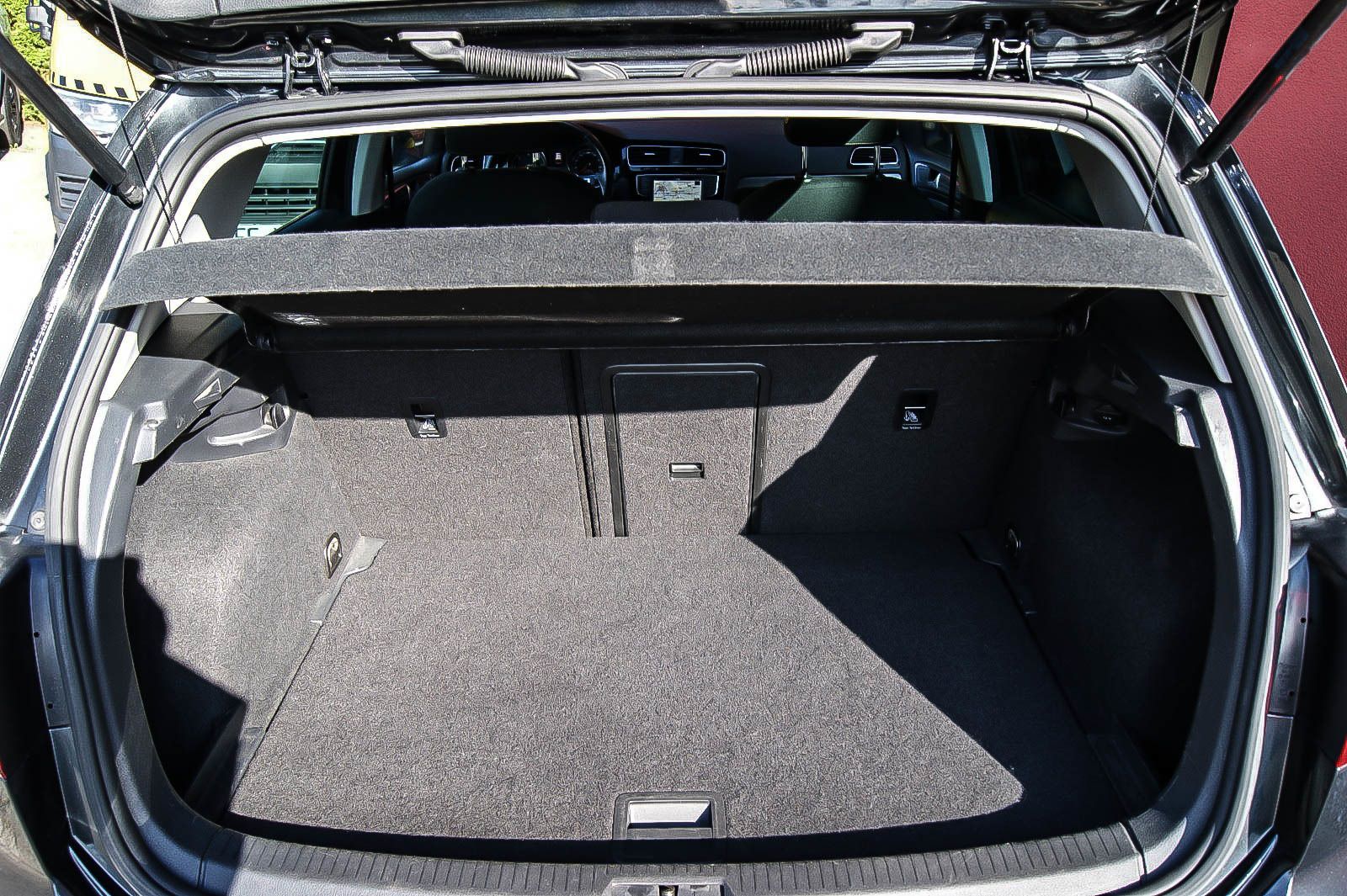 Fahrzeugabbildung Volkswagen Golf VII Allstar 16TDI NAVIGATION SIHZG TEMPOMAT