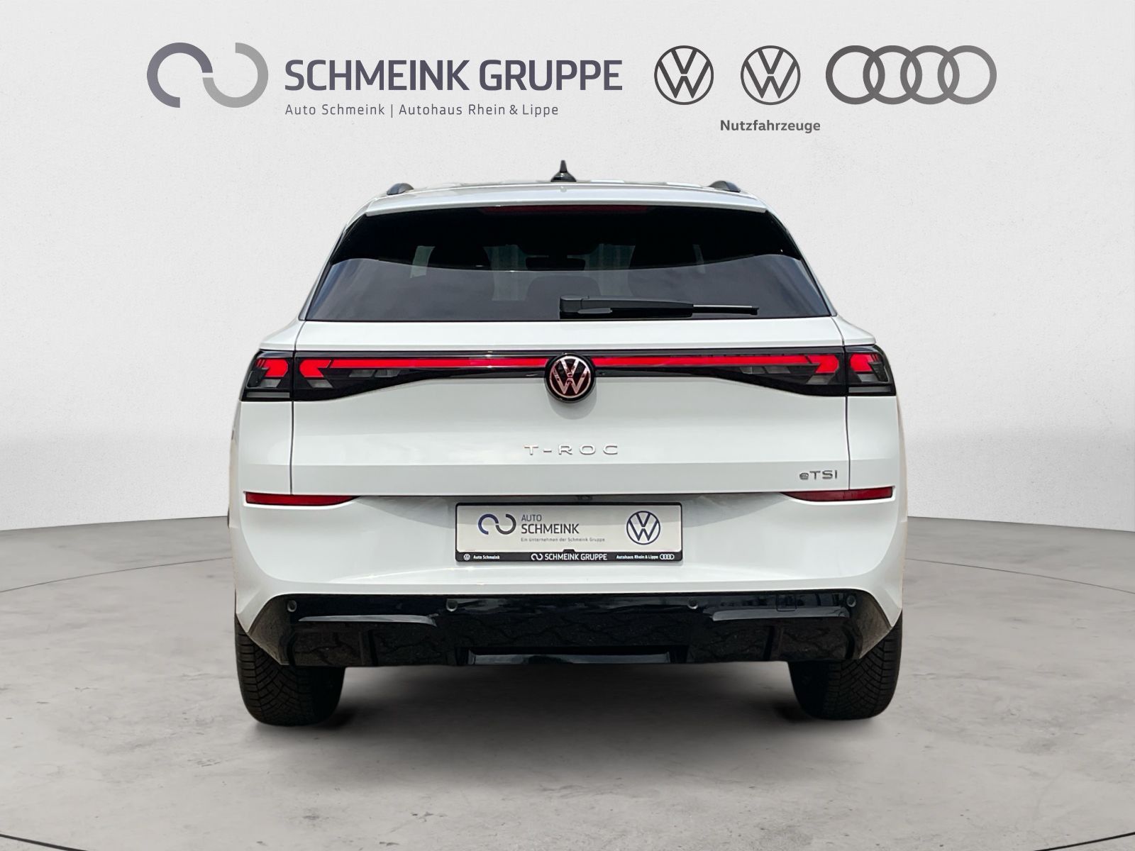 Volkswagen T-Roc R-Line 1.5 l eTSI DSG AHK SHZ Navi foto 4