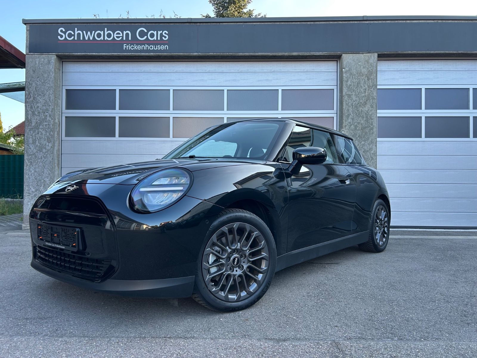 MINI Cooper E neues Modell LED Sitzheizung Parkassist imagem 2