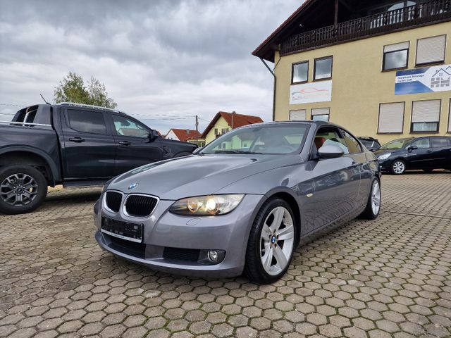 BMW 320 Baureihe 3 Coupe 320i/ Vollleder/ 8 Fach+Alu