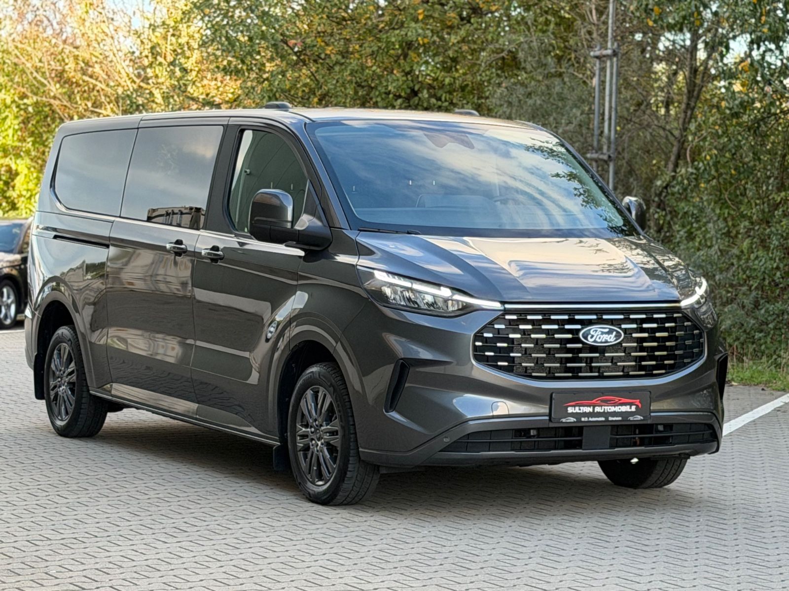 Ford 320 L2 Tourneo Titanium FWD*LED*LEDER*KAM*TOTWi imagem 2
