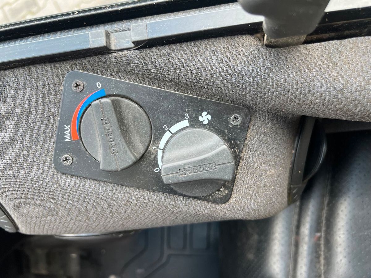 Fahrzeugabbildung Hyster H3.5 FT / Drehgerät / Hubhöhe: 3.61m / nur 970h!