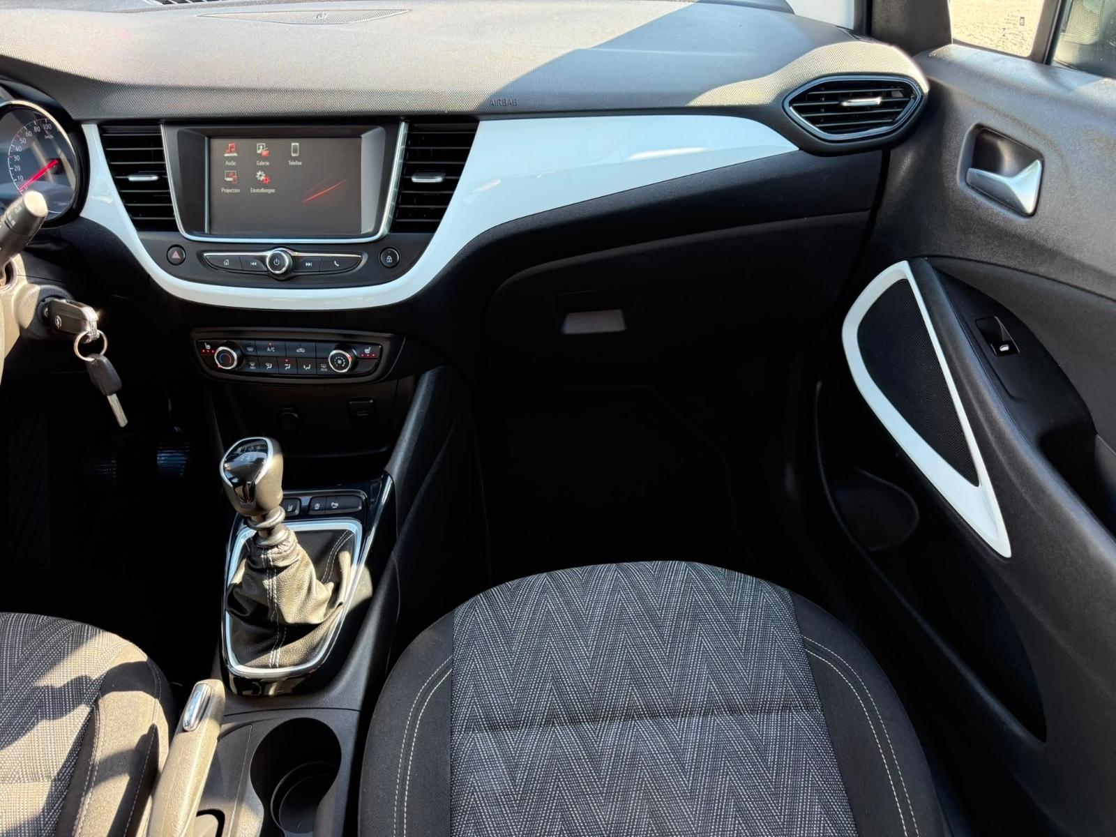 Opel Crossland (X) CarPlay PDC* Sitzheizung
