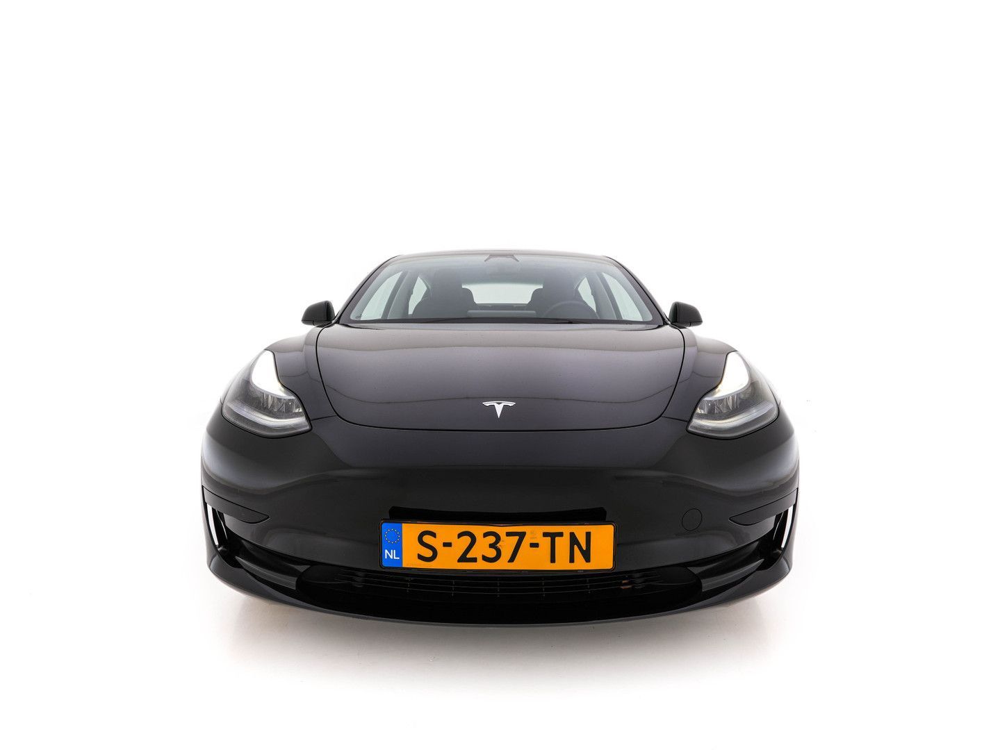 Tesla Model 3 Standard RWD Plus 60 kWh [3-Fase-11kW] { imagem 2