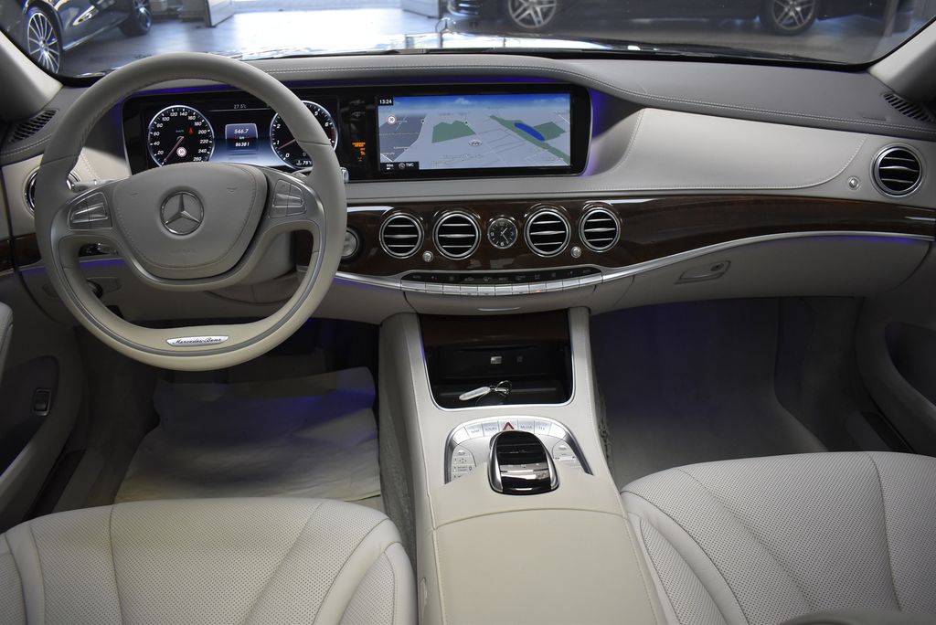 Mercedes-Benz S 500 4M PANO AHK MB SCHECKH DISTR TOTW MEMORY