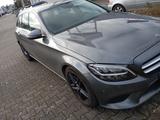 Mercedes-Benz C 220 d T Autom. - - Mercedes-Benz C 220: Braun