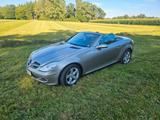 Mercedes-Benz SLK 200 Kompressor -TOP * AUTOMATIK * LEDER - gebrauchte Mercedes-Benz SLK 200 aus dem Jahr 2005