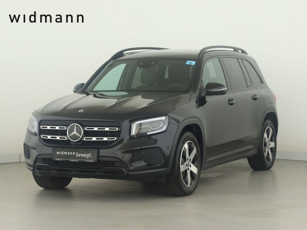 Image of Mercedes-Benz GLB 220