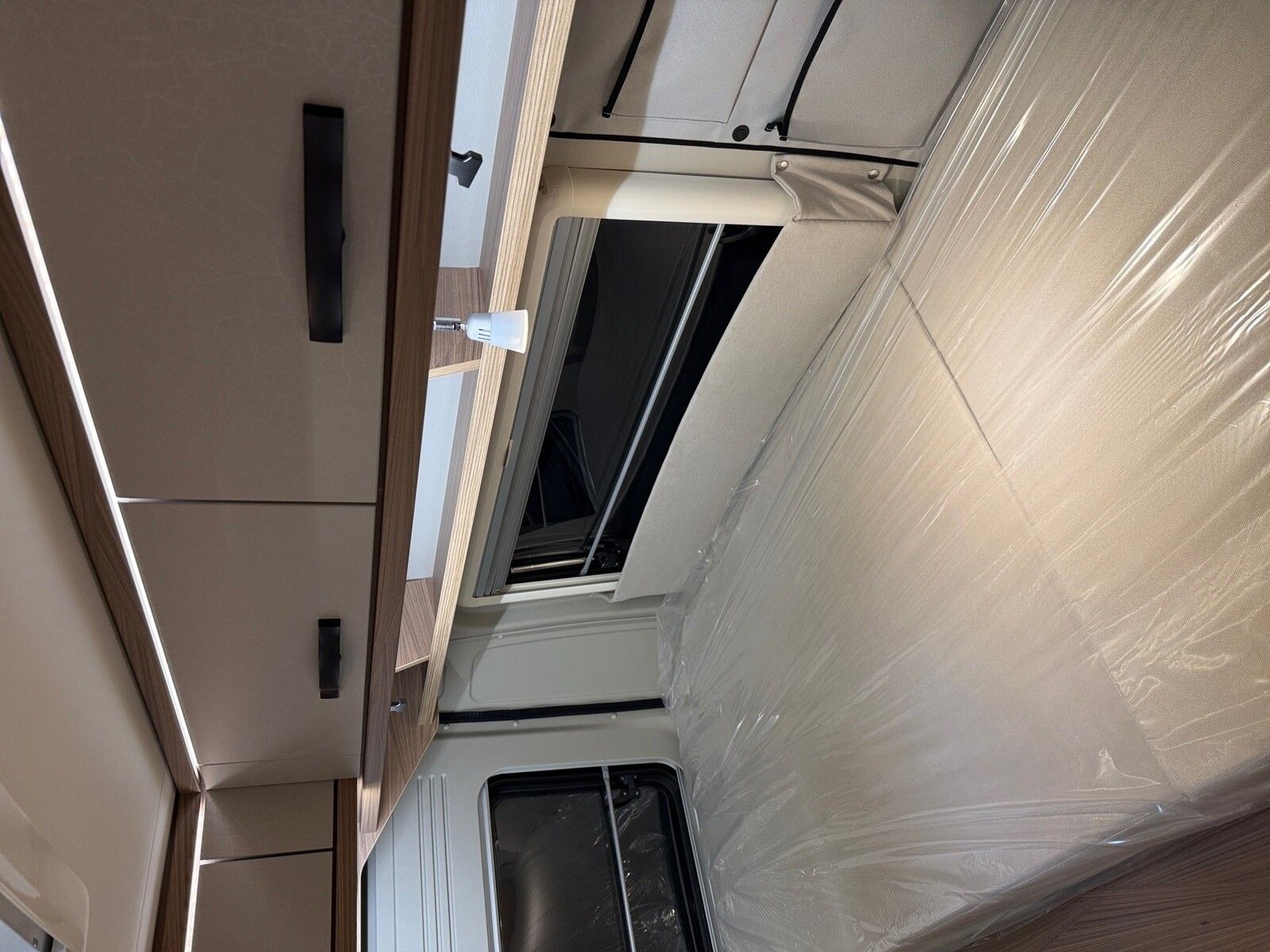 Fahrzeugabbildung Pössl Roadcruiser Citroen 180 PS Autom, 180 PS, LED