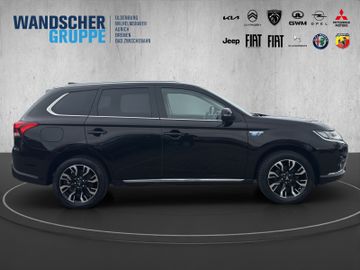 Mitsubishi Outlander 4WD PHEV *KEYLESS*PANORAMA*