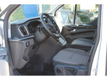 Fahrzeugabbildung Ford Tourneo Custom 2,0 TITANIUM L1+AHK+AUTOMATIK+DAB