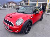 MINI Mini 1.6 16V John Cooper Works 211CV - MINI John Cooper Works aus 2009