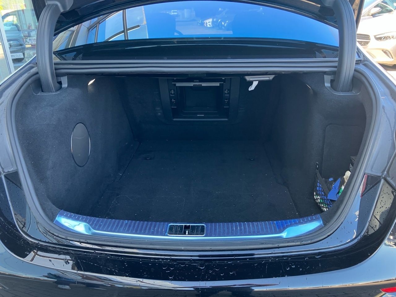 Fahrzeugabbildung Mercedes-Benz S 450 d 4MATIC Limousine Langversion 4xElSitz LM