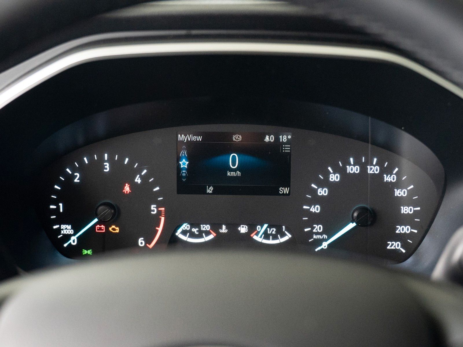 Fahrzeugabbildung Ford Kuga C&C WINTER-P./NAVI/PDC V+H/DAB/JRC/KLIMA