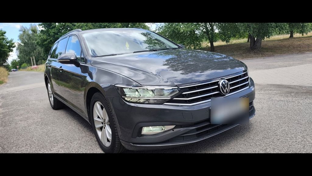 Image of Volkswagen Passat Variant