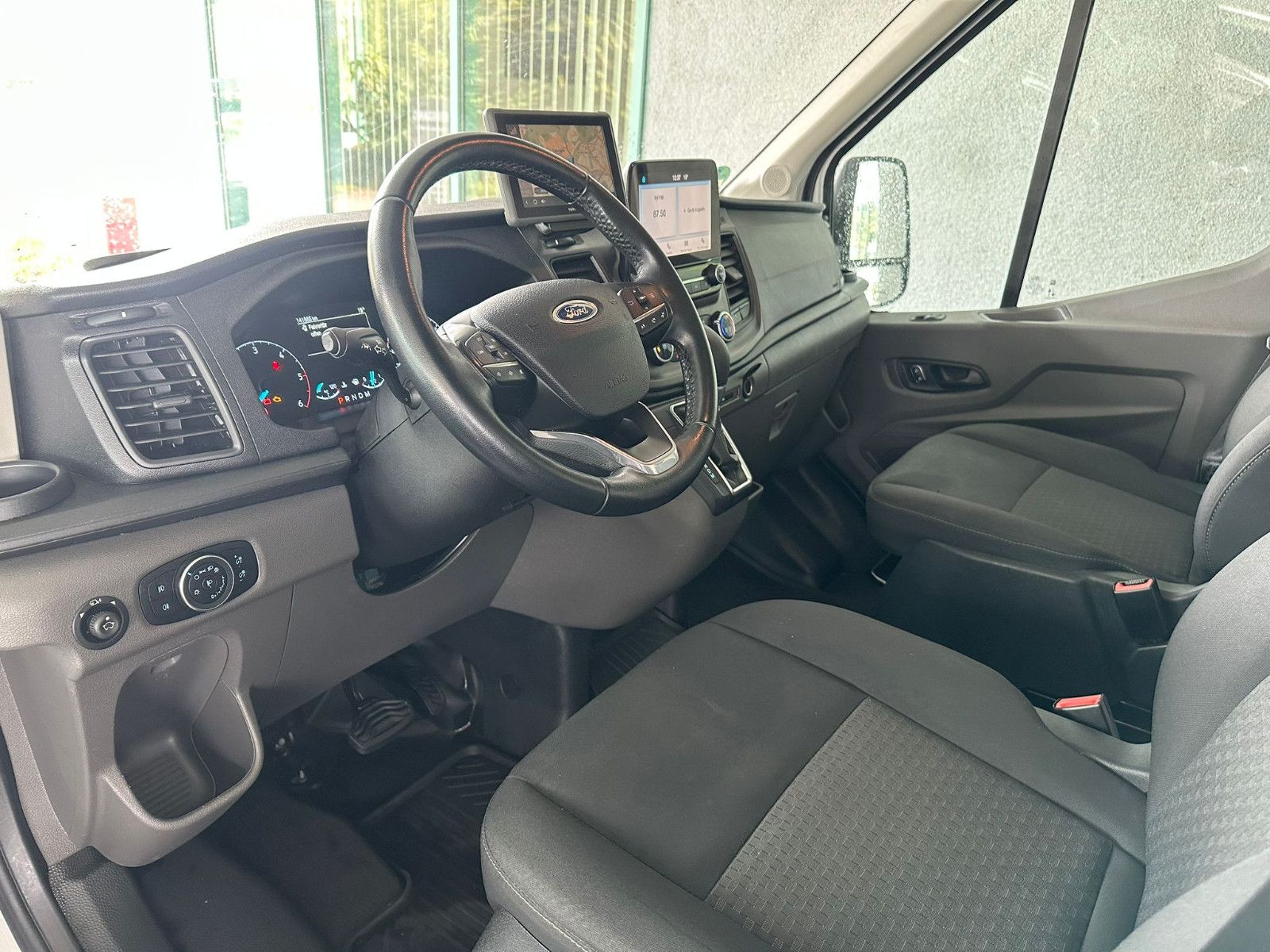 Fahrzeugabbildung Ford TRANSIT 350 L3H3 Automatik*AHK*KLIMA*TEMPO*Bi-XE