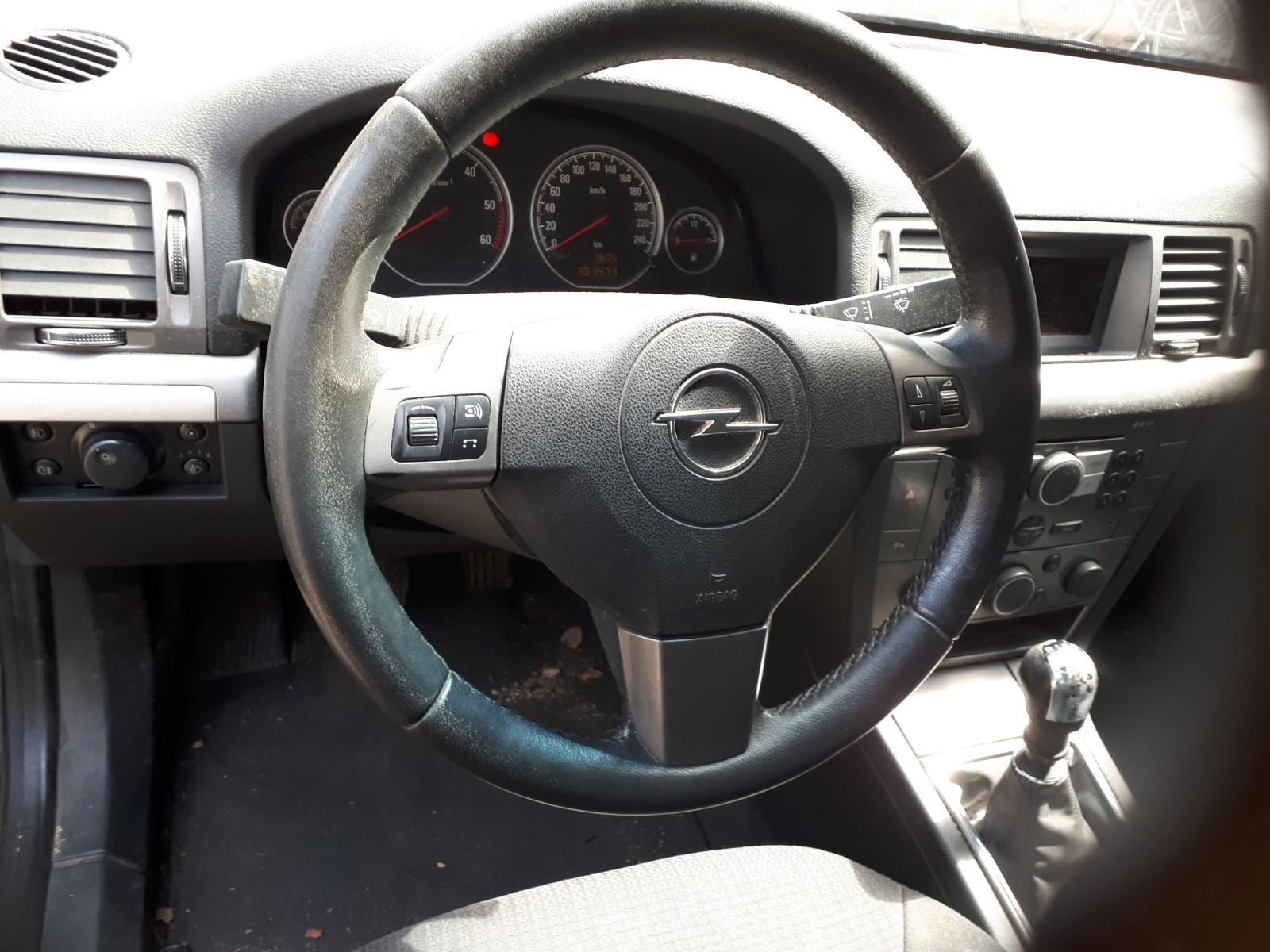 Opel Vectra 2007 — engine 1.910 cm³, 120 HP (88kW)