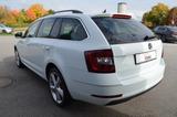 Skoda Octavia Combi 2.0 TDI Style Navi LED Sportsitze - Skoda Octavia: Combi Sport