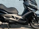 Kawasaki J 300 ABS MIT TOPCASE - KAWASAKI VON 251 BIS 500 CCM