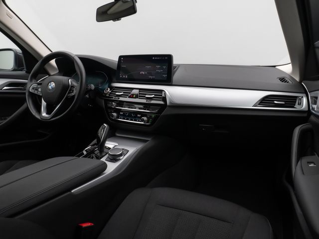 Foto Nummer 39: BMW 520d