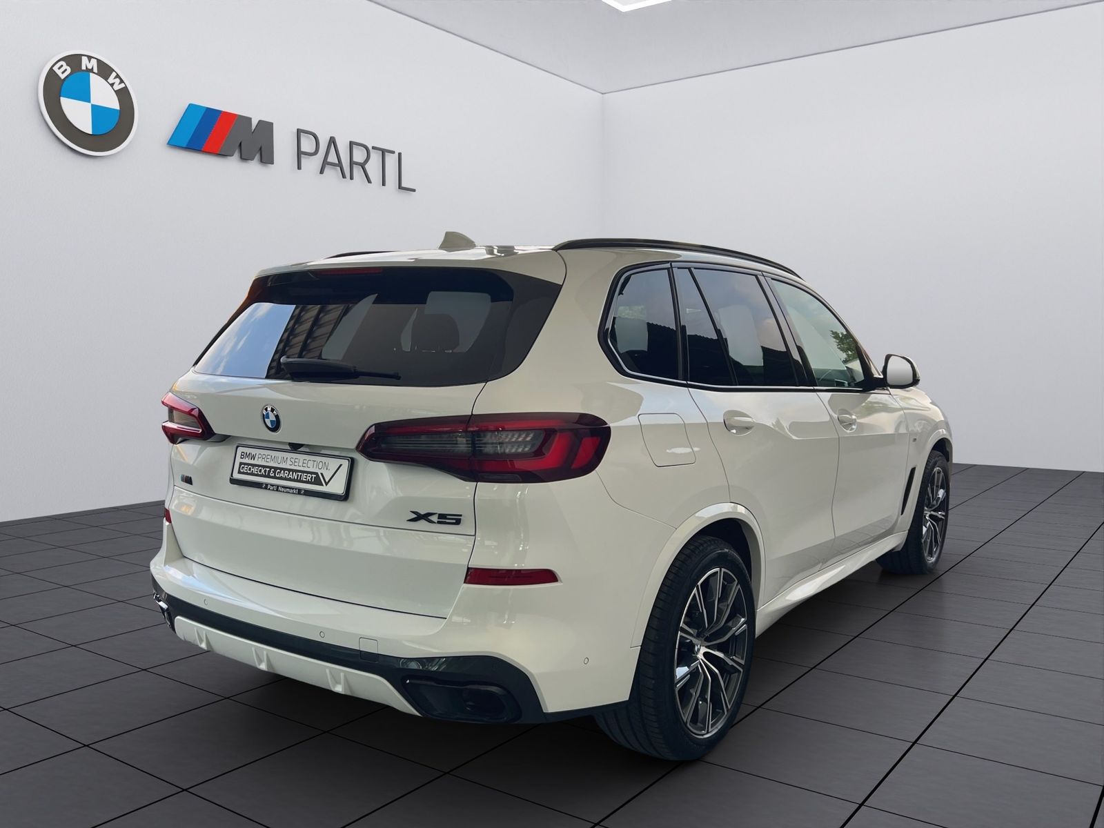 BMW X5 xDrive30d M-Sport LED ACC 360° AHK LUFT H K foto 4