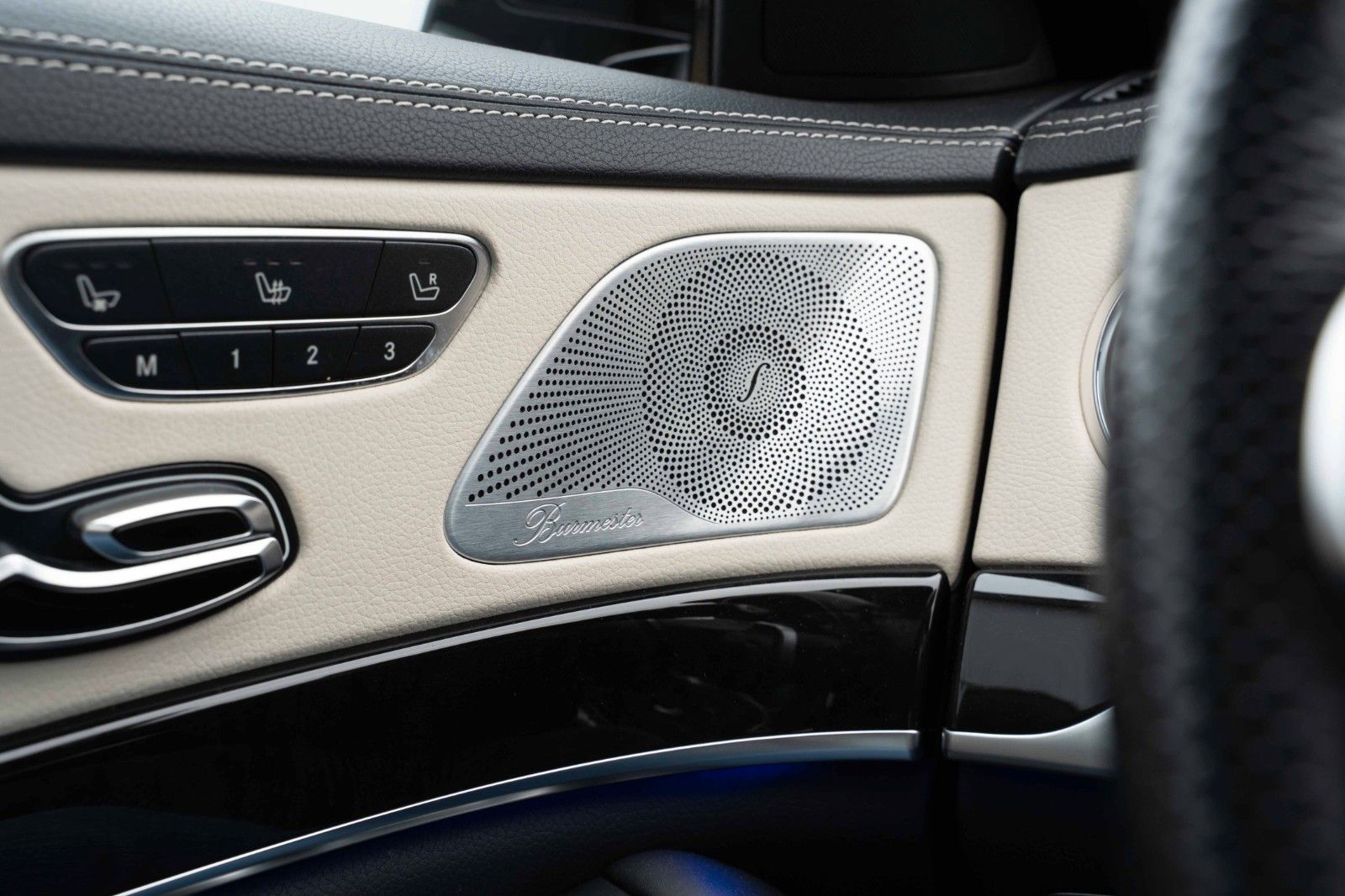 Fahrzeugabbildung Mercedes-Benz S 400D L 4M LANG AMG PANO BURM CHAUF FOND  MEMO