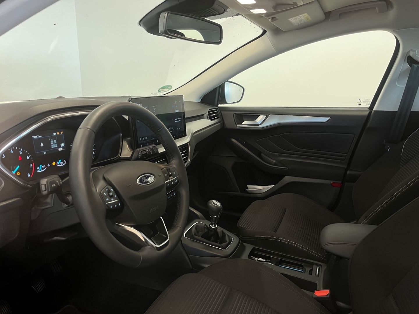 Fahrzeugabbildung Ford Focus Turnier Titanium Fahrerassistenzpaket, B&O