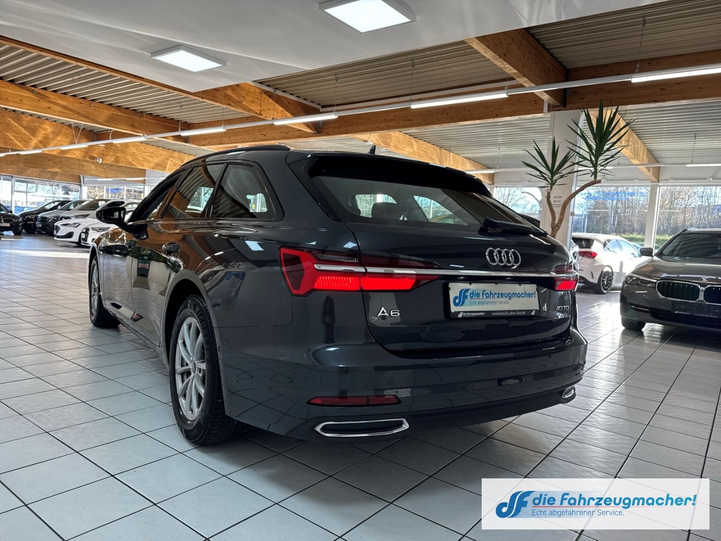 Fahrzeugabbildung Audi A6 Avant 40 TDI Navi LED ACC El. Heckklappe Mehr