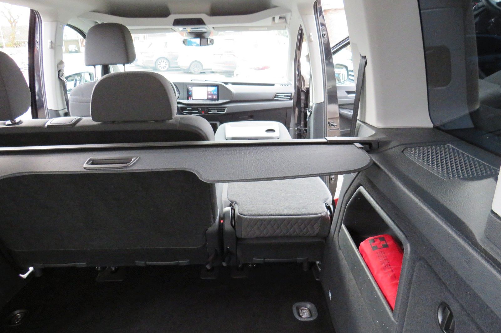 Fahrzeugabbildung Volkswagen Caddy Life DSG NAVI PDC SITZHEI. 1.H NEUES MODEL