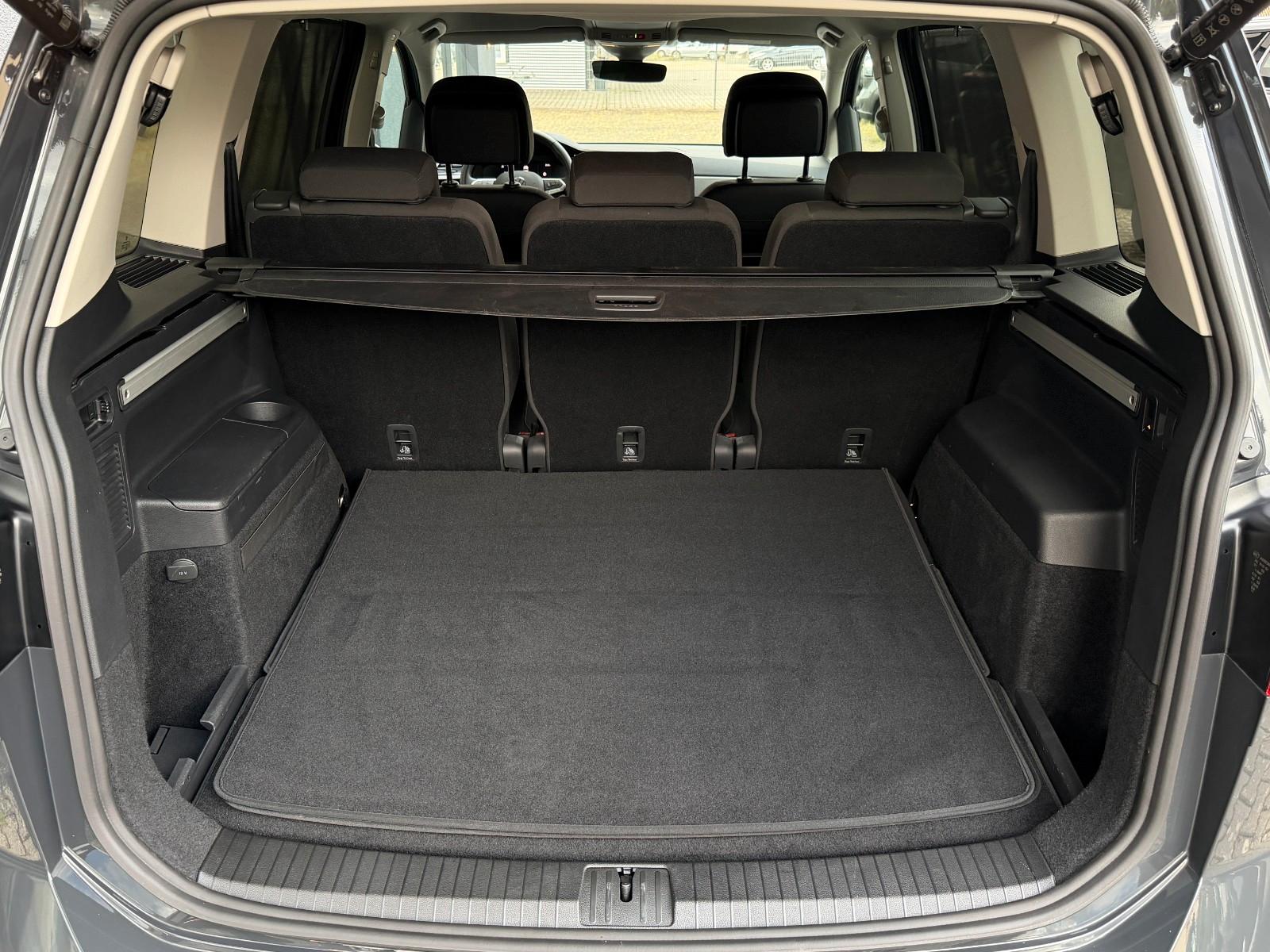 Volkswagen Touran 1.5 TSI DSG Comfortline AHK/STHZ/, миниатюра 20
