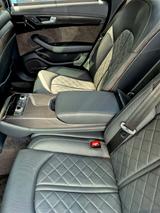 Audi S8 Plus 4.0 TFSI tiptronic quattro - 605 PS - Audi: 60