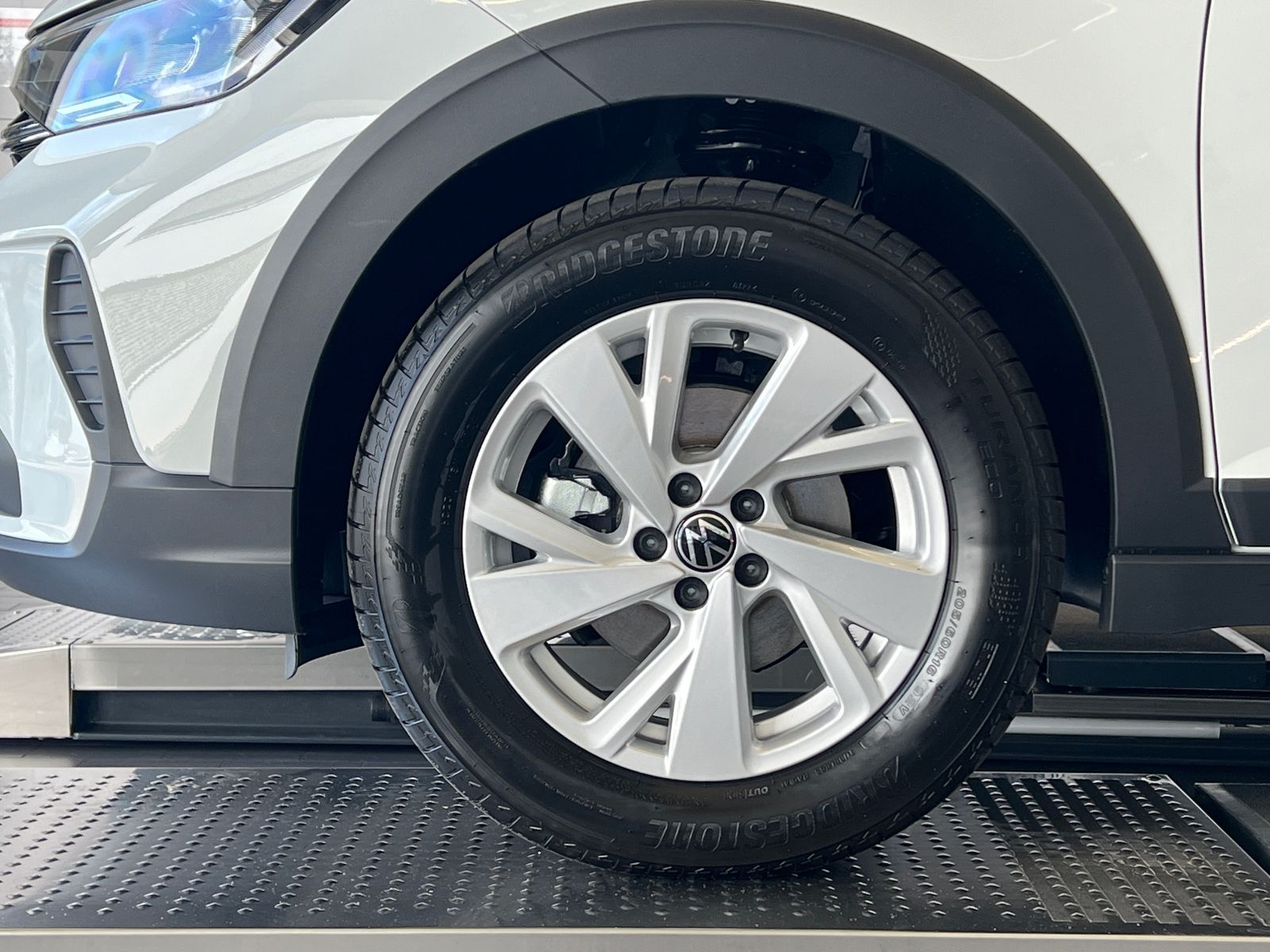 Fahrzeugabbildung Volkswagen Taigo Life 1.0 TSI *LED, Digital Cockpit, PDC, 1