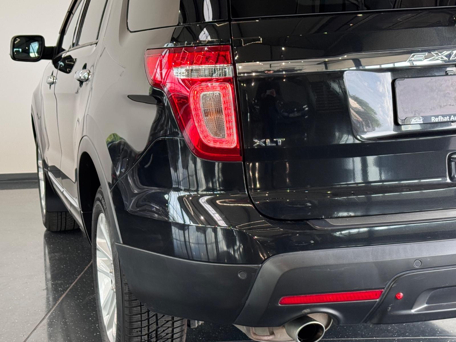 FORD EXPLORER XLT 4WD 3.5L*7-SITZER*KAMERA*PDC* 294 ch 4X4 BVA - FINANZIERUNG