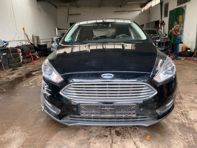 Ford Focus 1,0 EcoBoost 92kW  Turnier