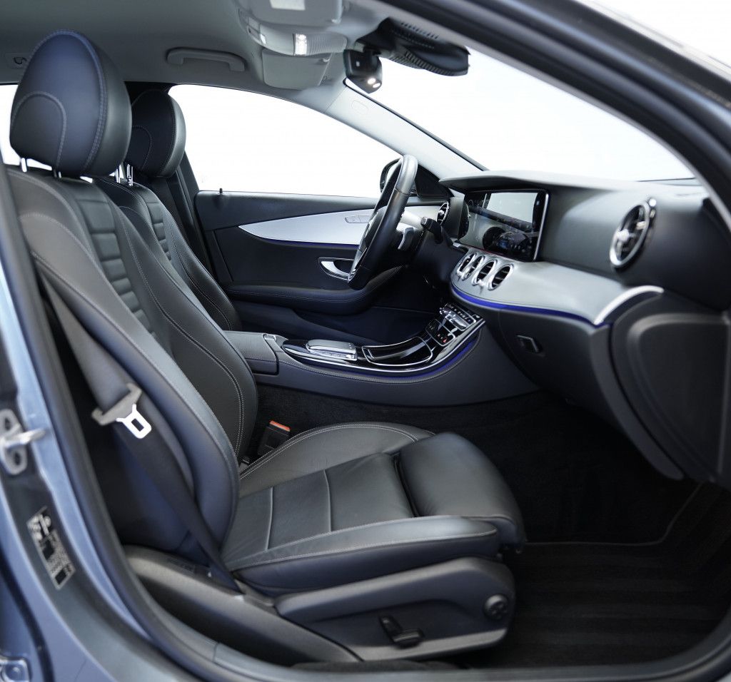 Mercedes Benz E 220