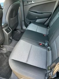 Hyundai TUCSON - 5
