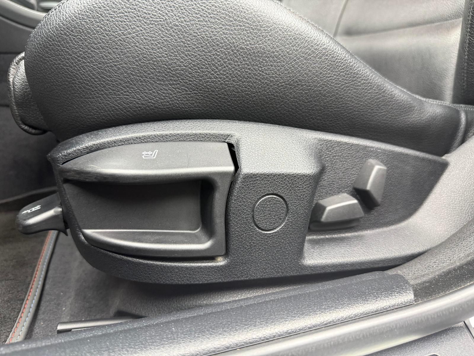 Fahrzeugabbildung BMW d M-PAKET/AUTOMATIK/SHADDOW/LED/AMBIENTE/PDC/NAV