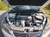 Honda Accord IX 2.4 benzin auto 75t. milen - Honda Accord: 2.4