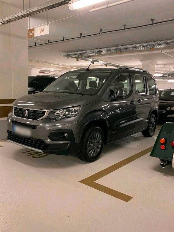 Image of Peugeot Rifter
