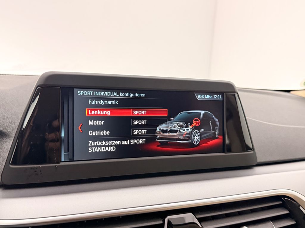 BMW 530i / 1.H RENTNER/ NUR 37.tKM/ GARANTIE/ BMW 530i / 1.H RENTNER/ NUR 37.tKM/ GARANTIE/