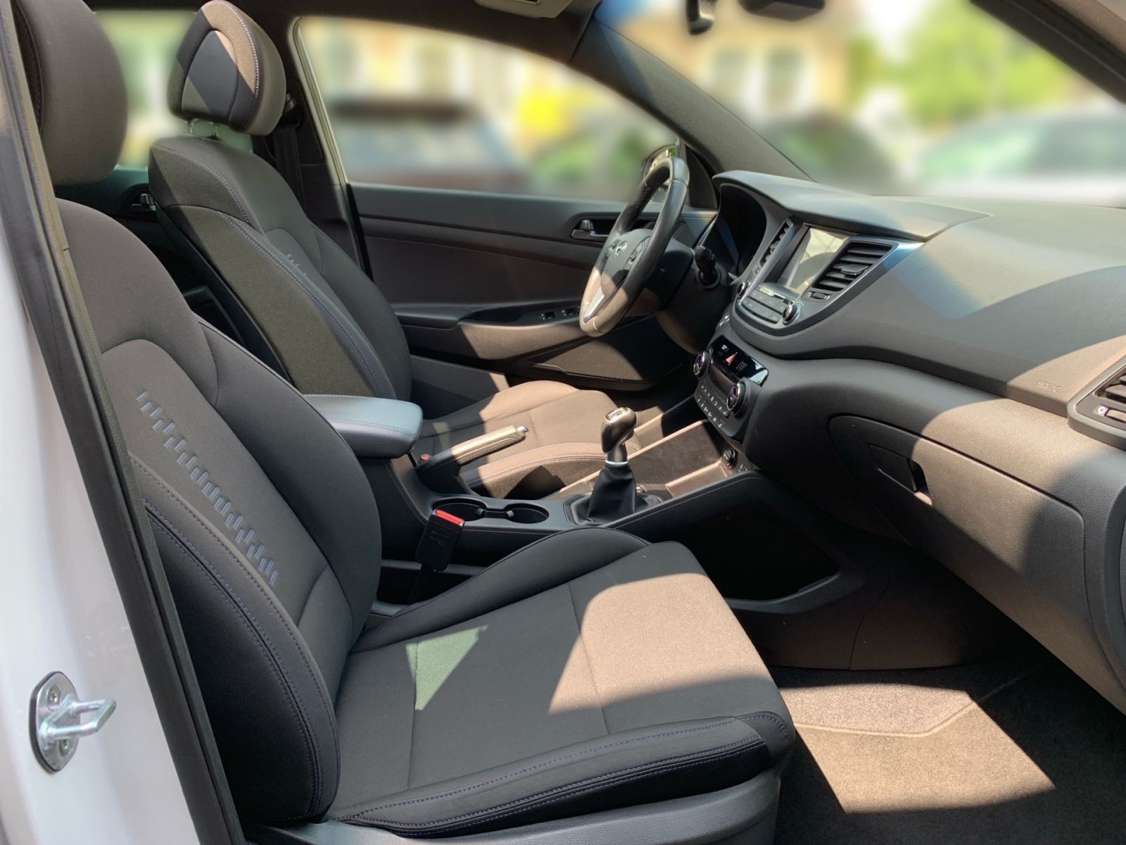 Fahrzeugabbildung Hyundai TUCSON 1.6 Turbo Passion + Panorama Dach