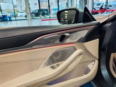 Fahrzeugabbildung BMW 840d xDrive *M-SPORTPAKET* (PANO/LASER/360°/B&W